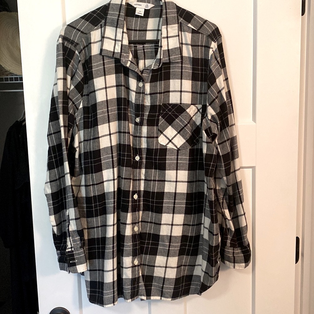 Old Navy Black & White Button Down Tunic Shirt XXL